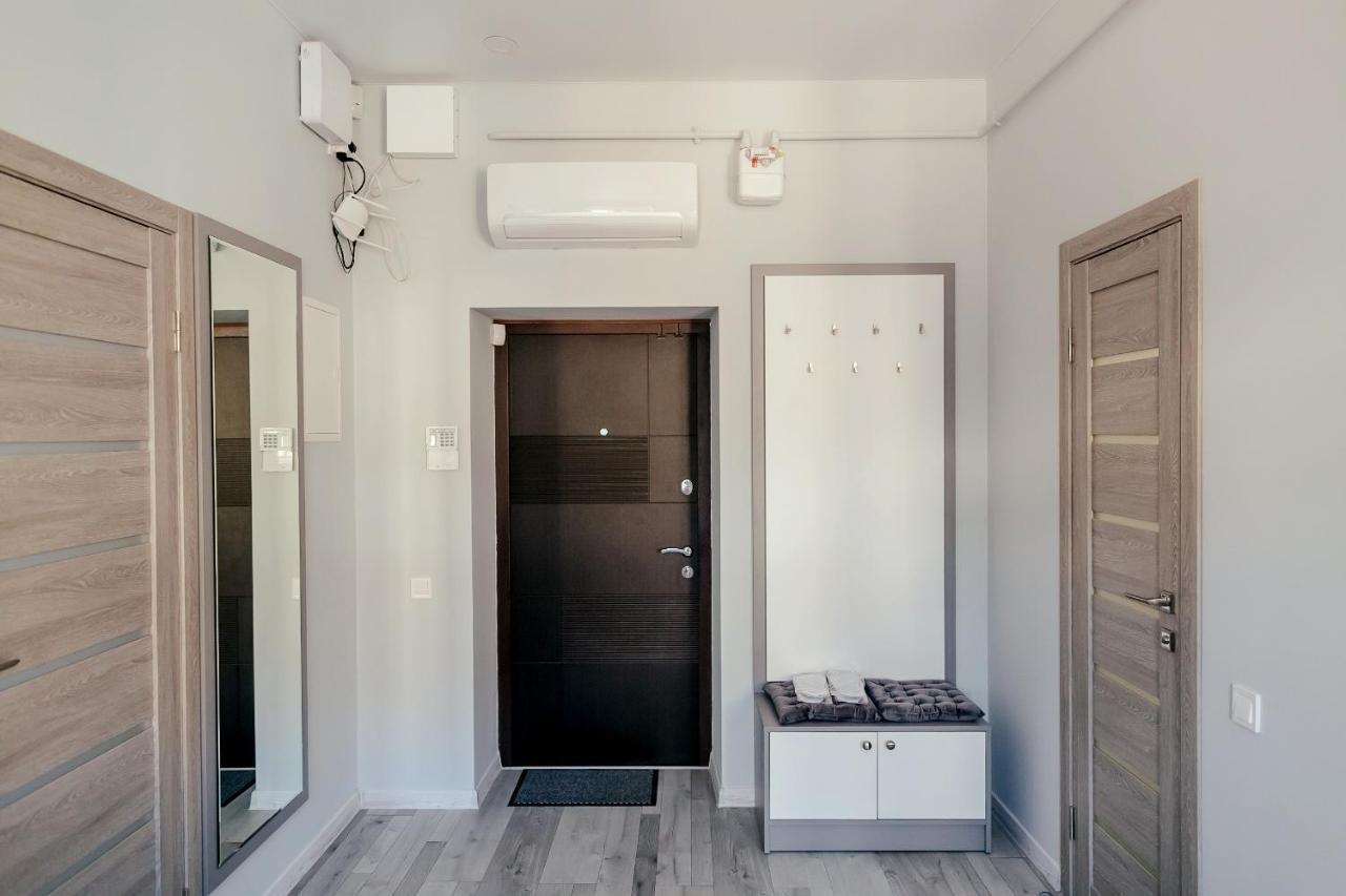 Lara Apartament 2 Apartment Лвив Екстериор снимка